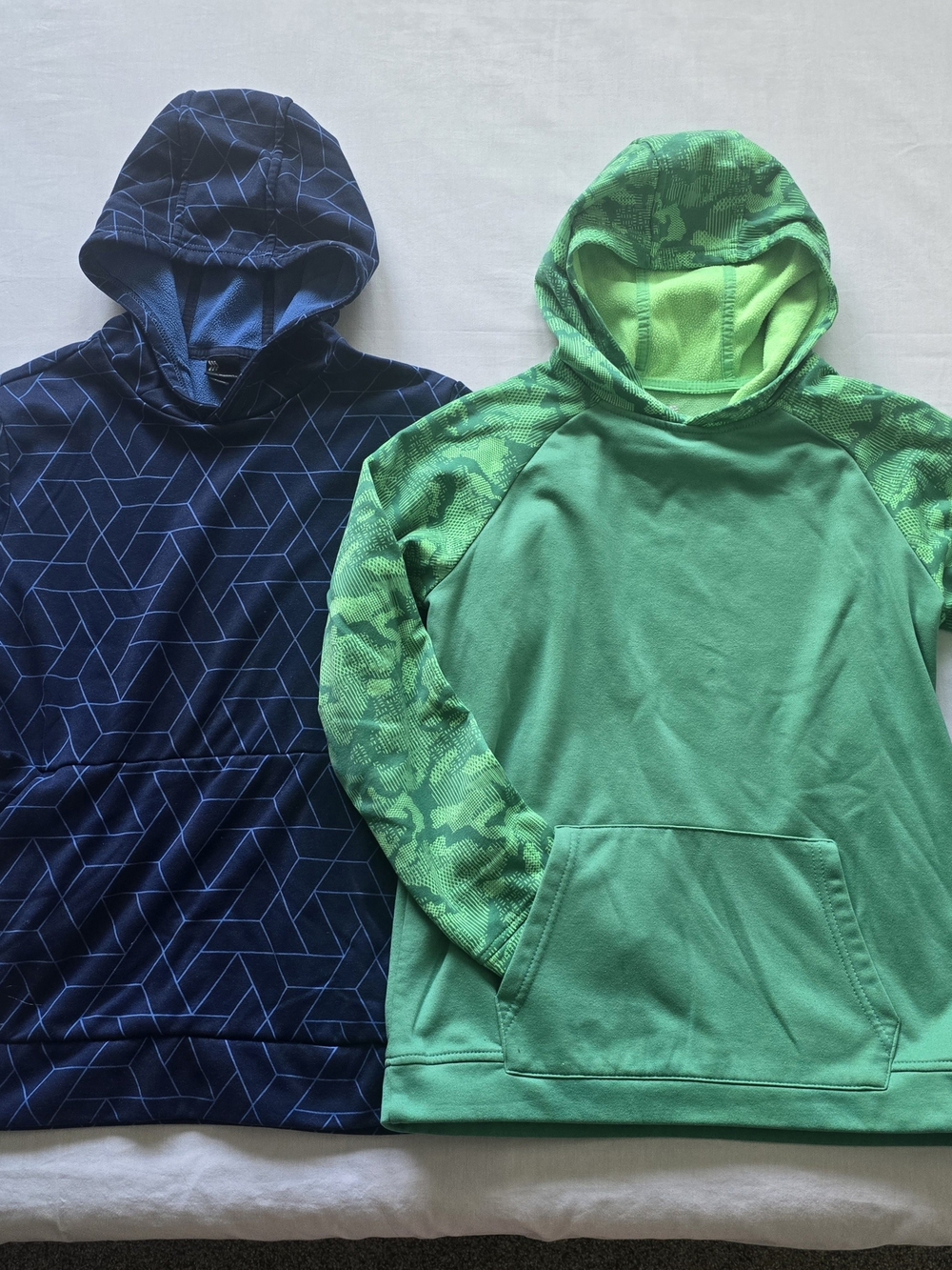 all in motion Boys Hoodies Navy Blue & Green Hooded Sweatshirts